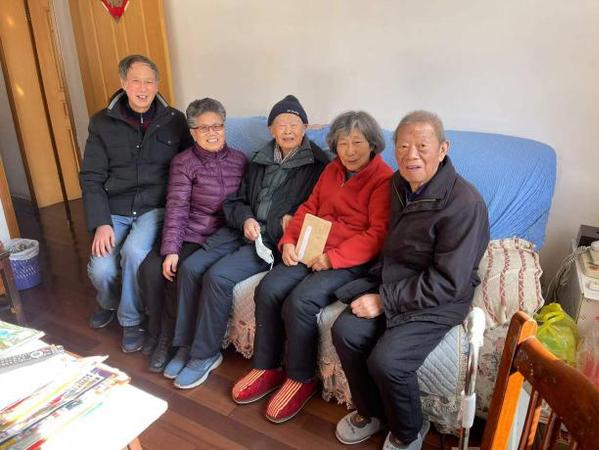 图17、看望郭惠民郭杰炎老夫妇 图17、看望郭惠民郭杰炎老夫妇
